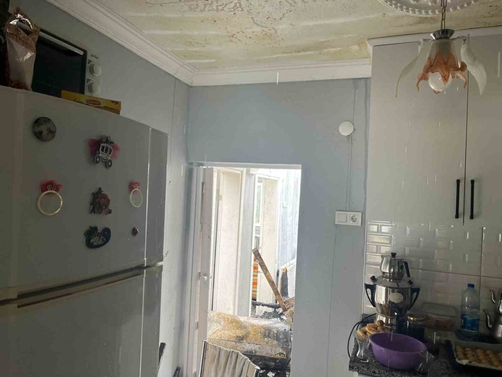 Osmaneli’de Ev Yangını