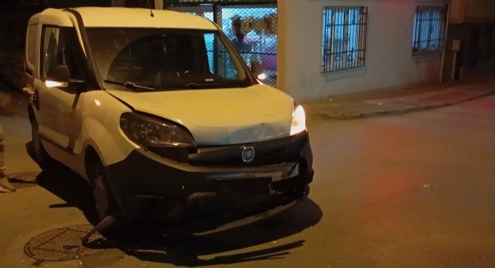 Gece Saatlerinde Kaza: 2 Yaralı