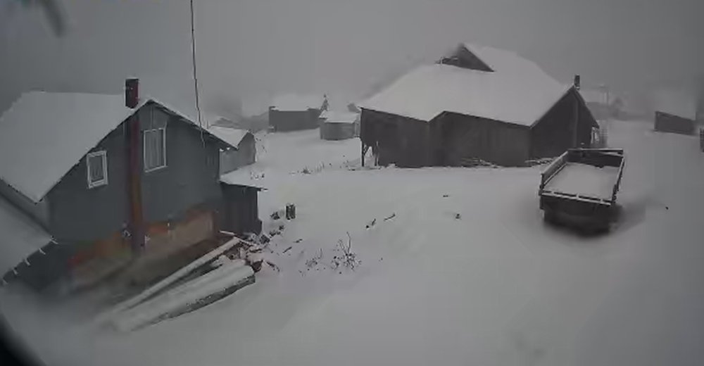 Yüksek Kesimler Beyaz Örtüyle Kaplandı