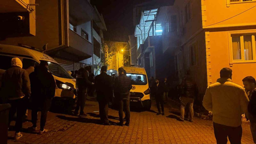 Şüpheli Ölüm: Baba Ve Kızı Evde Ölü Bulundu