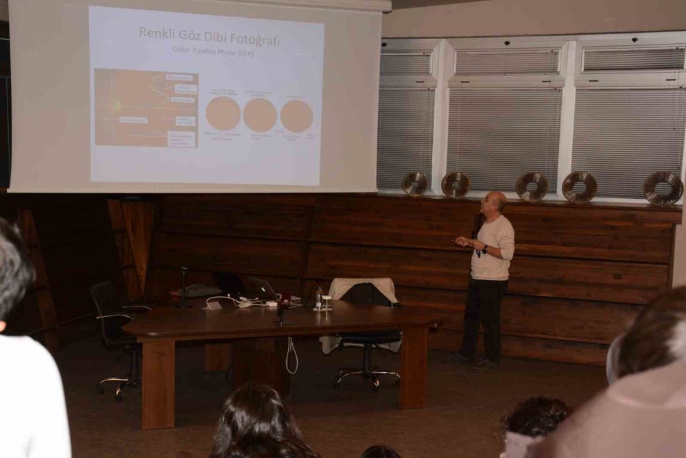 ’Yapay Zekâ Ve Sağlık’ Semineri Düzenlendi