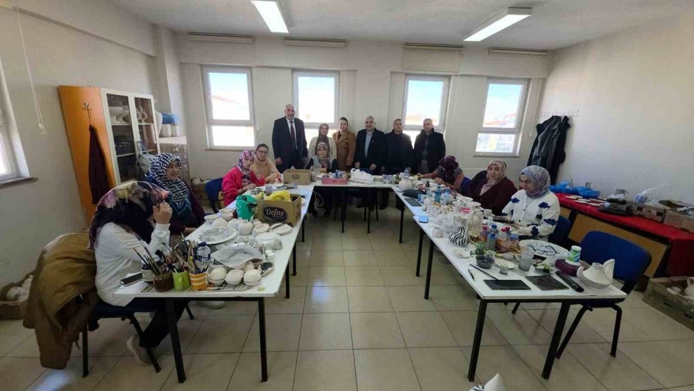 Çini Kursu İlgi Görüyor