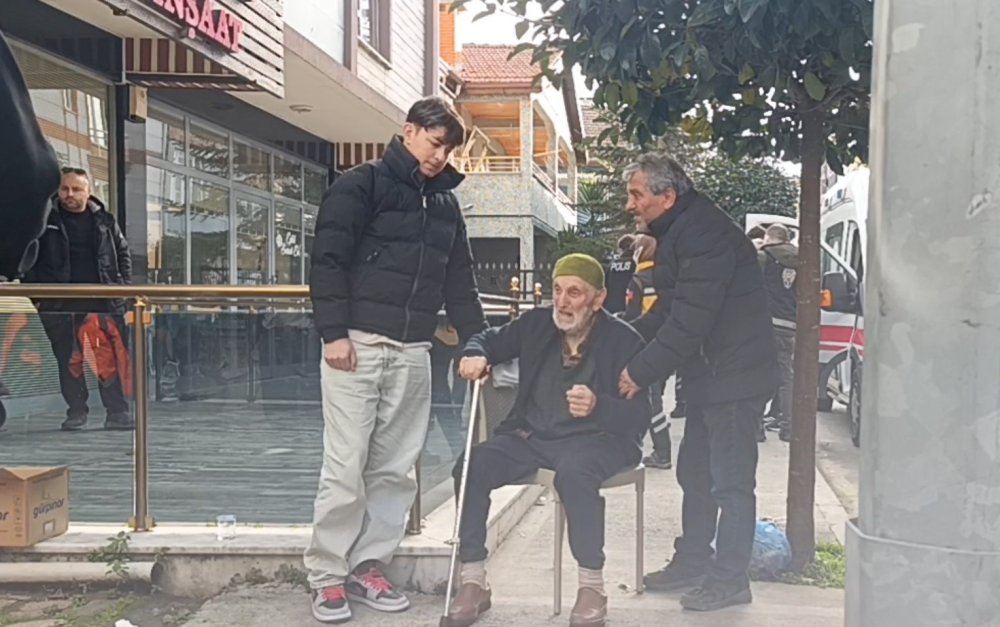 Şüpheli Ölüm: 3 Çocuk Babası 67 Yaşındaki Adam Evinde Ölü Bulundu