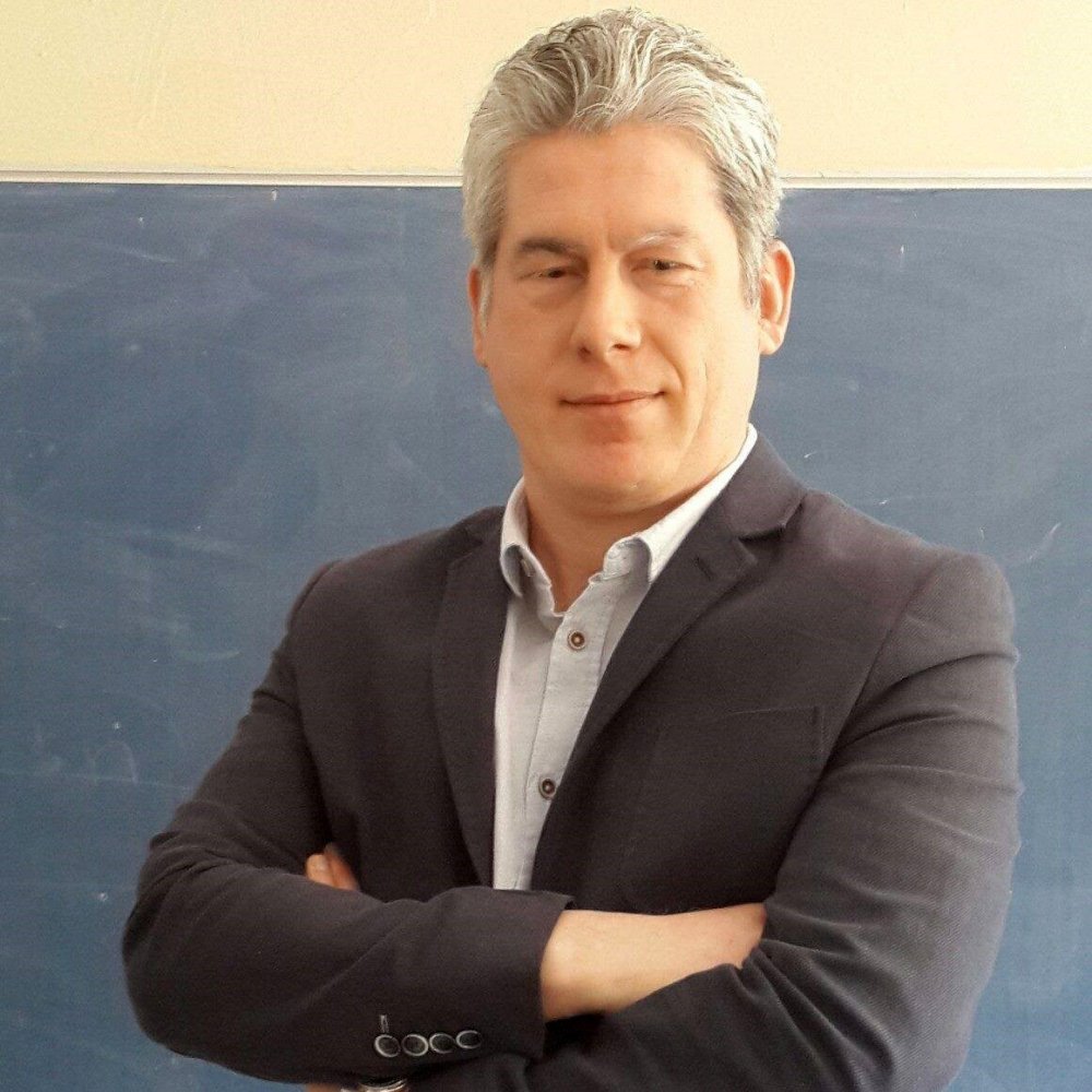 4 Gündür Kayıp Öğretmen İçin Suda Arama Çalışmaları Başlatıldı