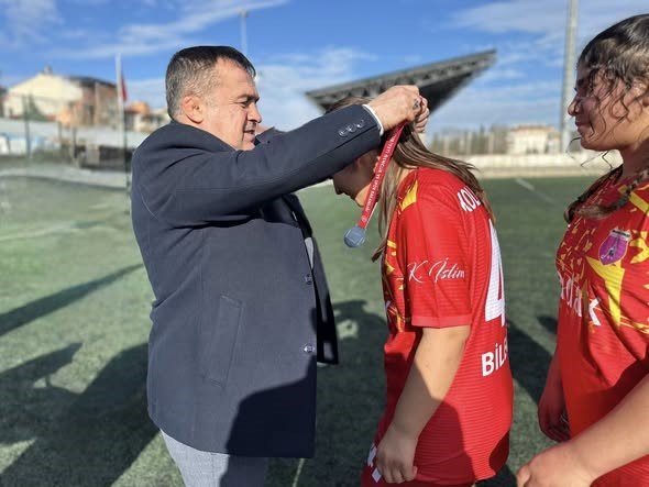 Bilecik’te Yıldız Kızlar Futbol Müsabakaları Sona Erdi