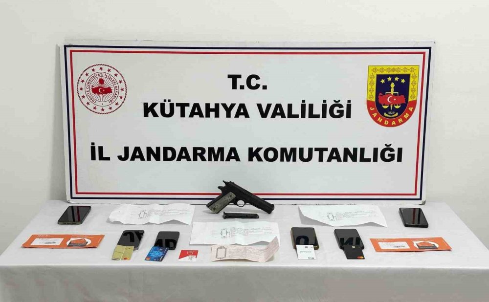 Jandarmadan Siber Dolandırıcılık Operasyonu, 2 Kişi Tutuklandı