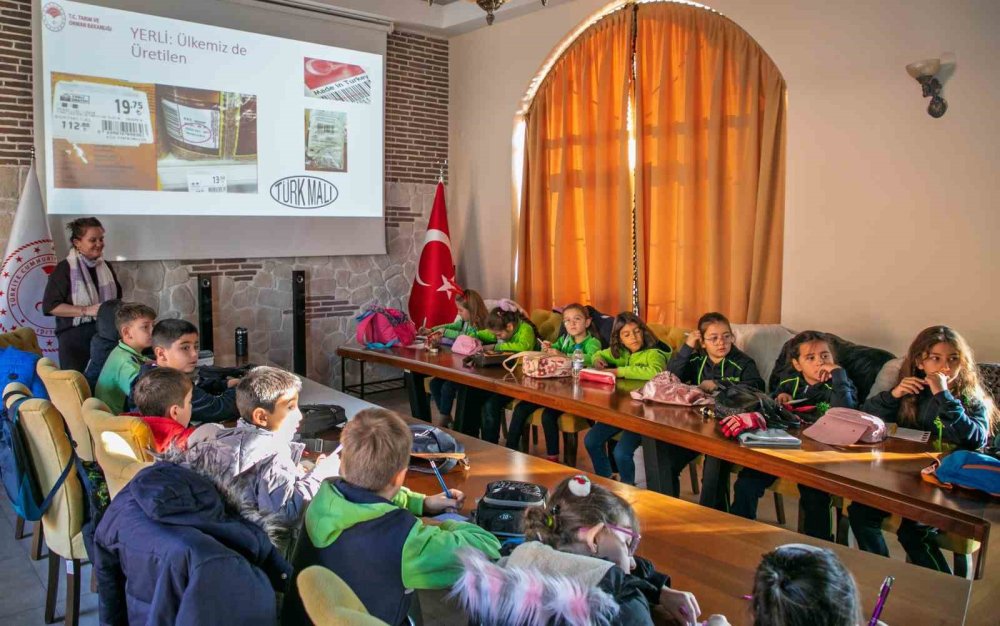 Yerli Malı Haftası’nın Önemi Öğrencilere Anlatıldı