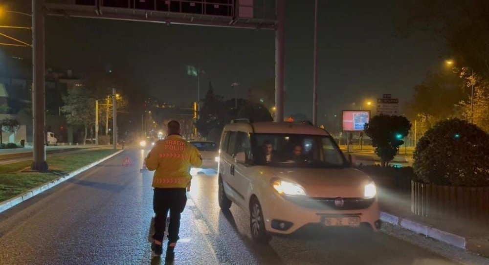 Yılbaşı Öncesi Polis Ekipleri, Denetimlerini Sıklaştırdı
