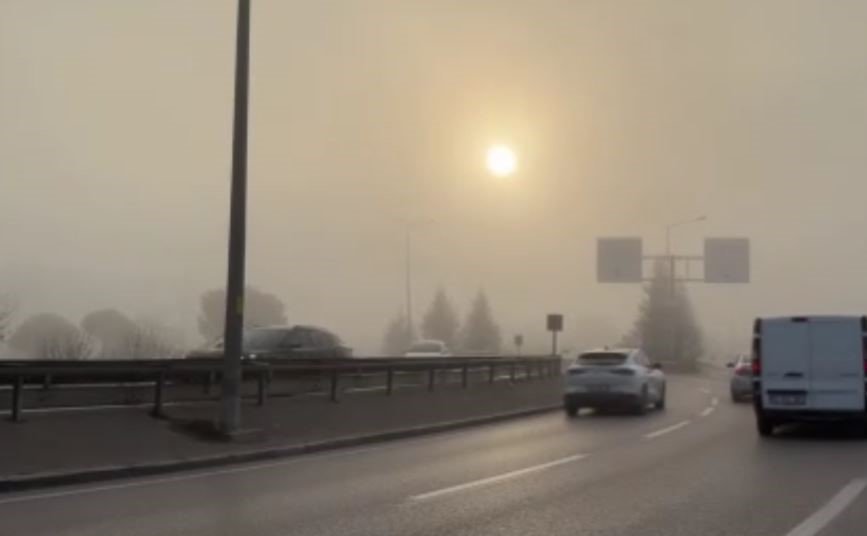 Yoğun Sis Etkili Oldu