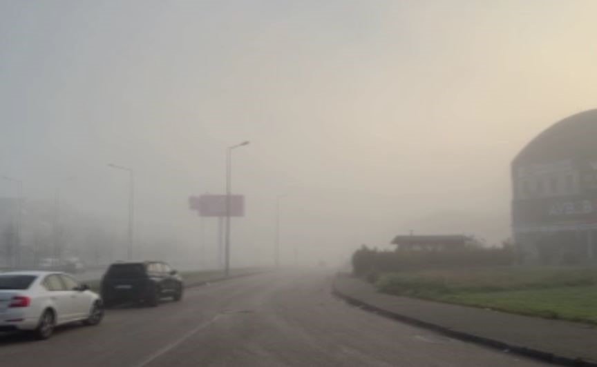 Yoğun Sis Etkili Oldu