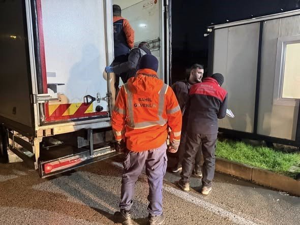 Balık Halinde Gece Operasyonu