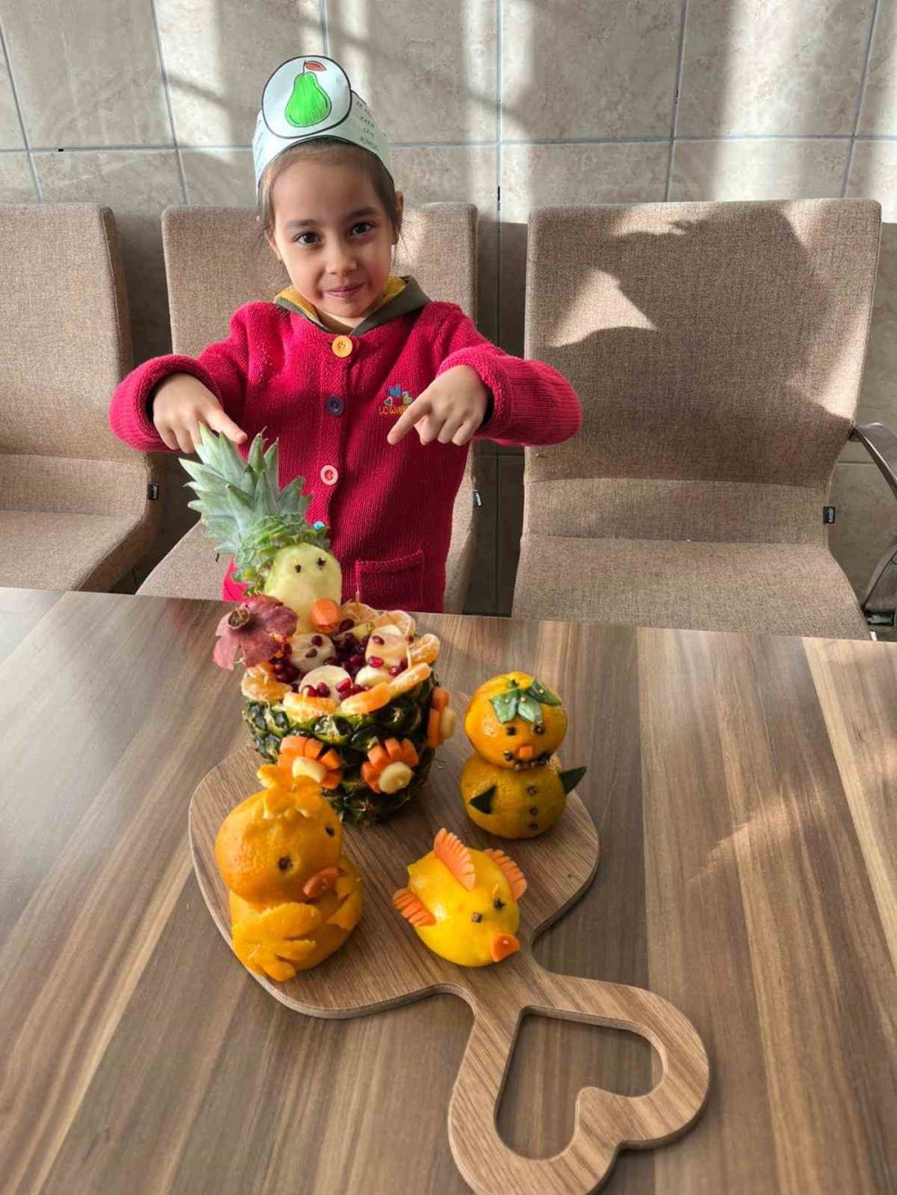 Minik Ellerden Sanat Eseri Meyve Tabakları