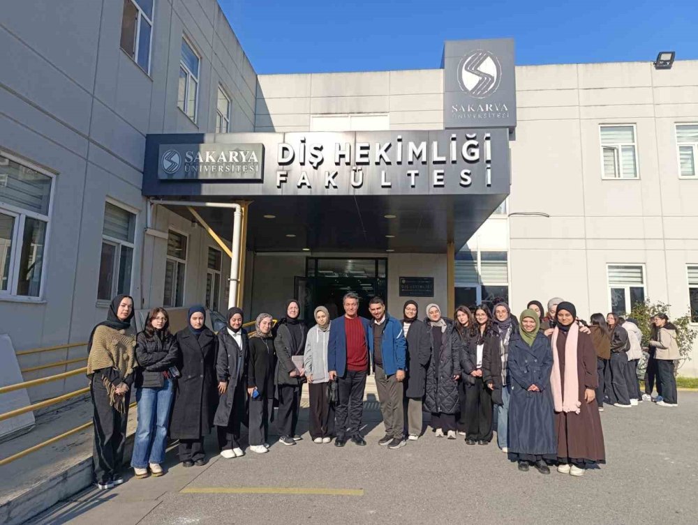 Liseli Öğrenciler Üniversiteyi Ziyaret Ederek Deneyim Kazandı