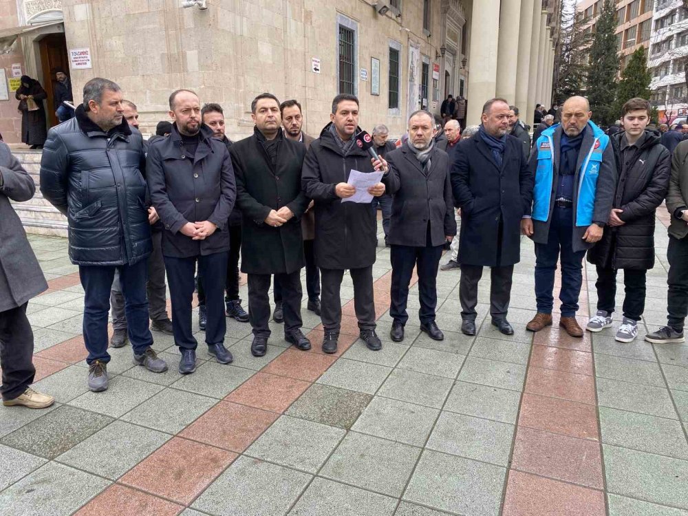 Filistin İçin Barışçıl ’Şahitlik’ Çağrısı Yapıldı