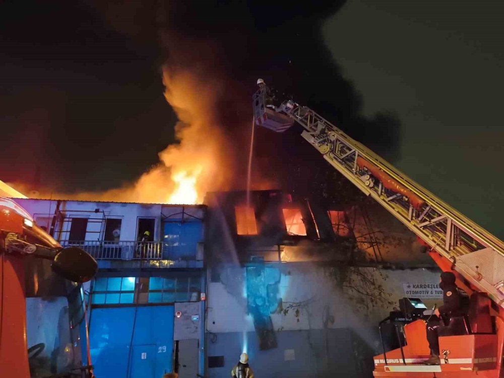 Alevler Çevredeki İşletmelere Sıçradı