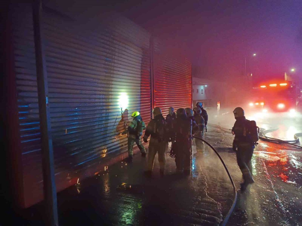 Alevler Çevredeki İşletmelere Sıçradı