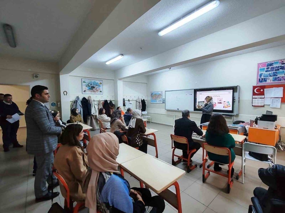 Öğretmenler Örav Eğitim Şenliğinde Buluştu