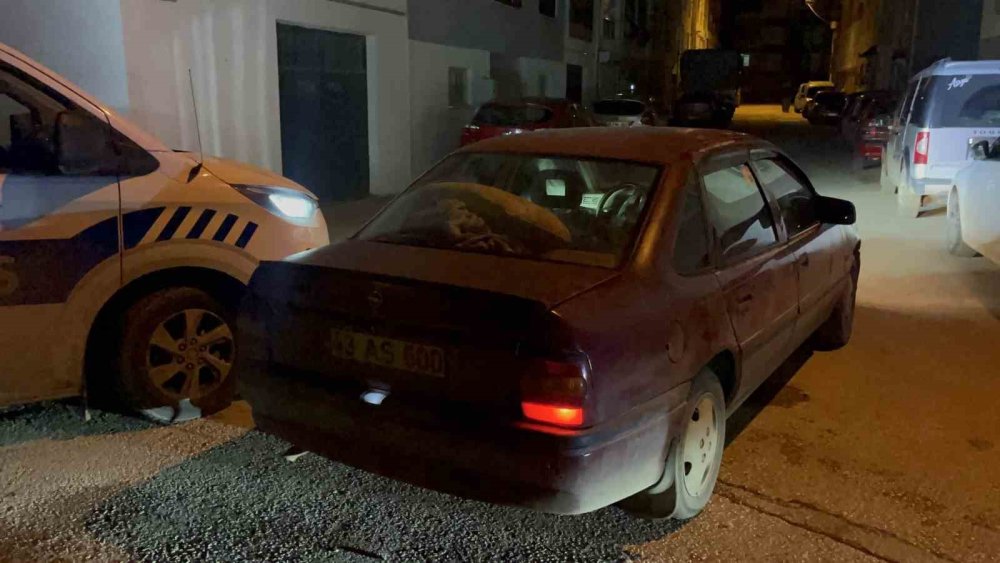 Polisten Kaçan Ehliyetsiz Alkollü Sürücüye 43 Bin 890 TL Para Cezası