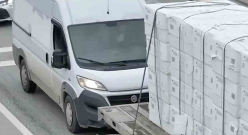 Trafik Polisleri Dron İle Görüntüledi, İhlalleri Affetmedi