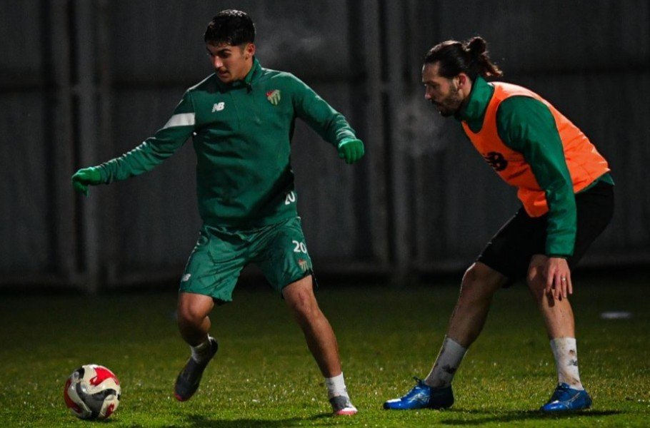 Bursaspor’da Hazırlıklar Devam Ediyor