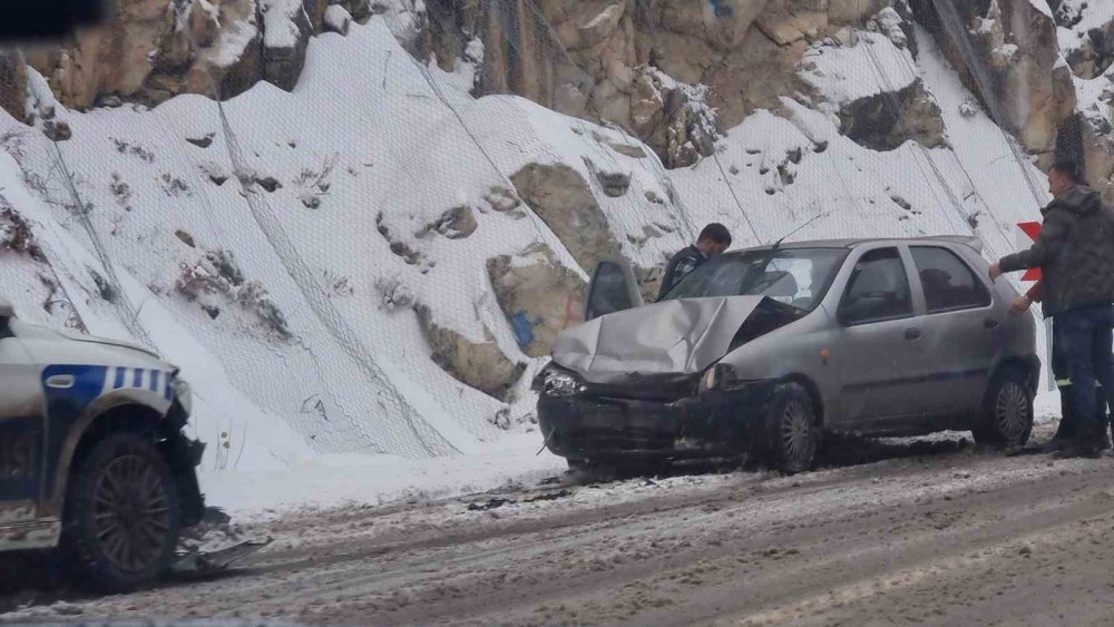 Domaniç-inegöl Karayolunda Üç Ayrı Kaza!