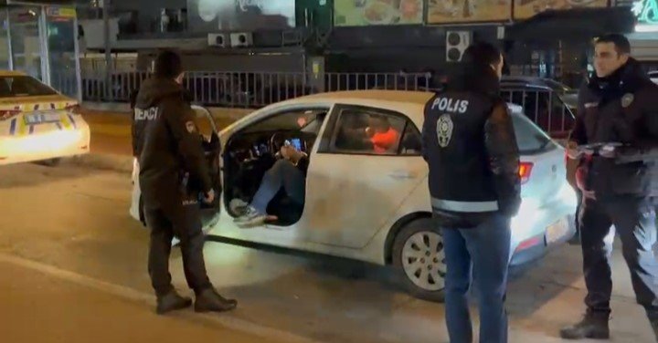 Trafik Ve Eğlence Mekanlarına Sıkı Denetim