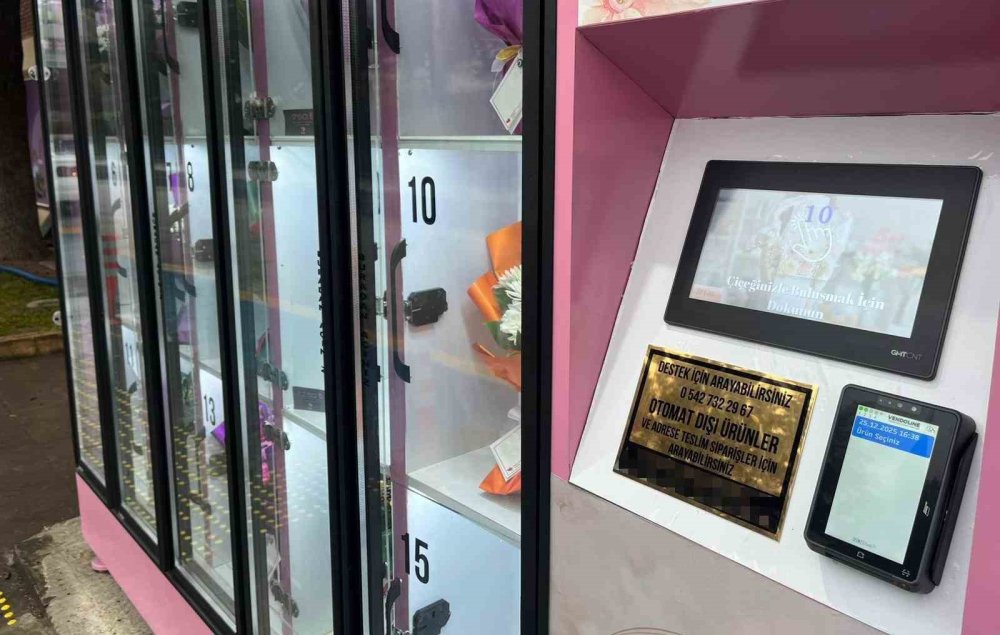 Çiçek Sürprizi Yapmak İsteyen Bu Otomata Geliyor