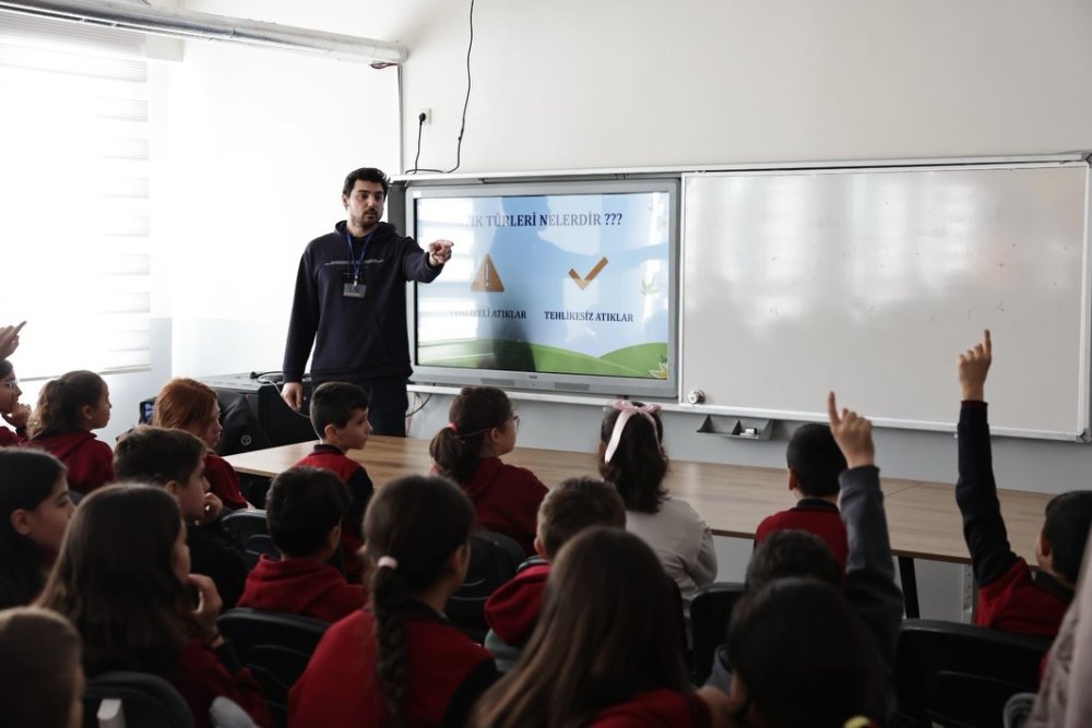 Belediye’den Öğrencilere Sıfır Atık Eğitimi