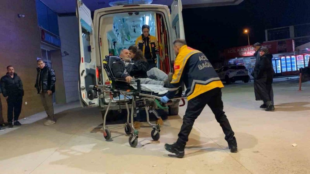 Tekel Bayisine Silahlı Saldırı: 2 Kişi Yaralandı