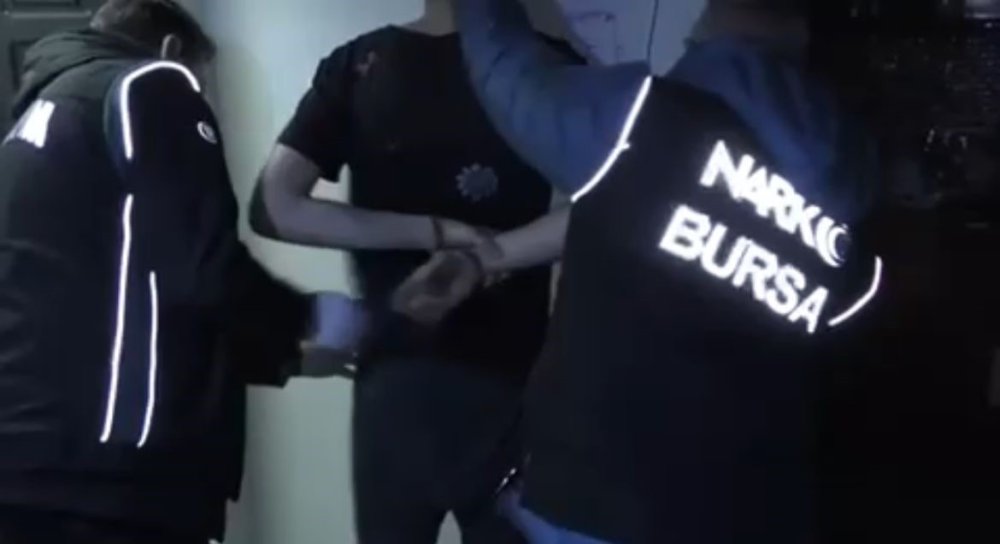 Yılbaşı Öncesi Binlerce Genci Zehirlenmekten Böyle Kurtardılar