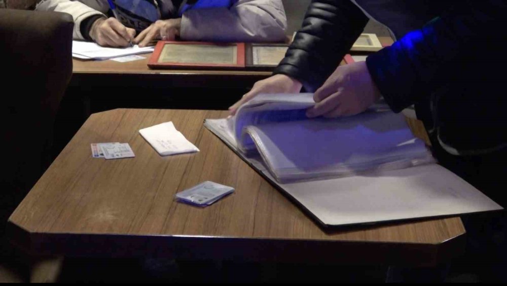 Yılbaşı Öncesi Geniş Çaplı Uygulama: Kaçak Ve Sahte Alkole Geçit Yok