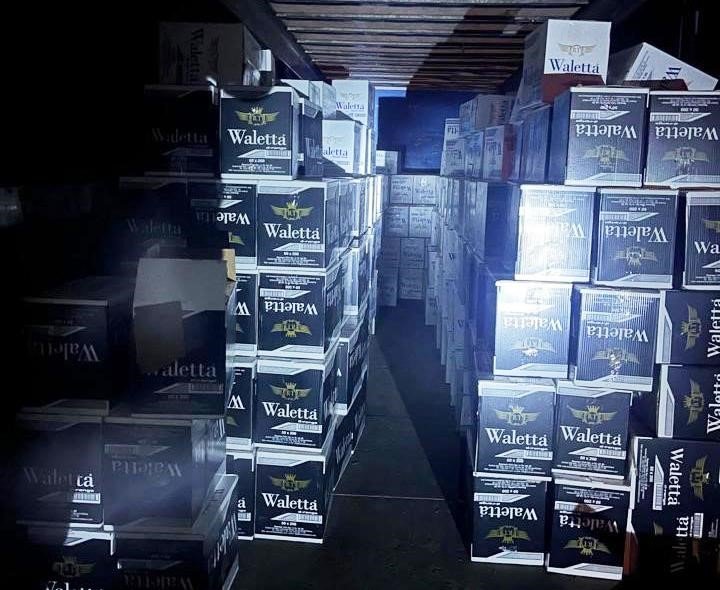 Bir Araçta 5 Milyon 190 Bin Boş Makaron Ele Geçirildi