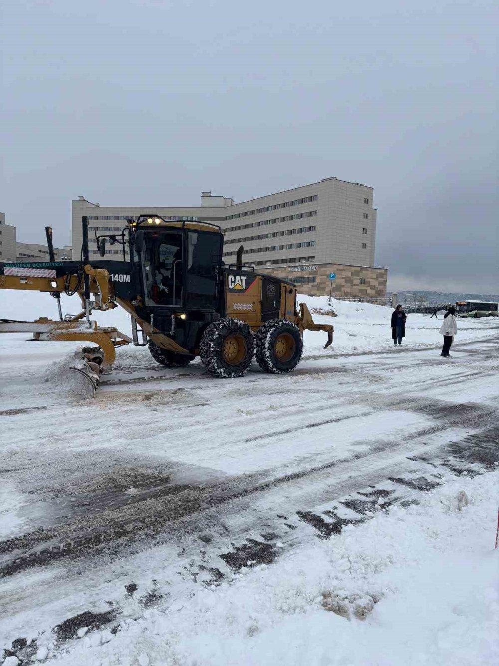 Kar Yağışına Karşı Kesintisiz Mesai