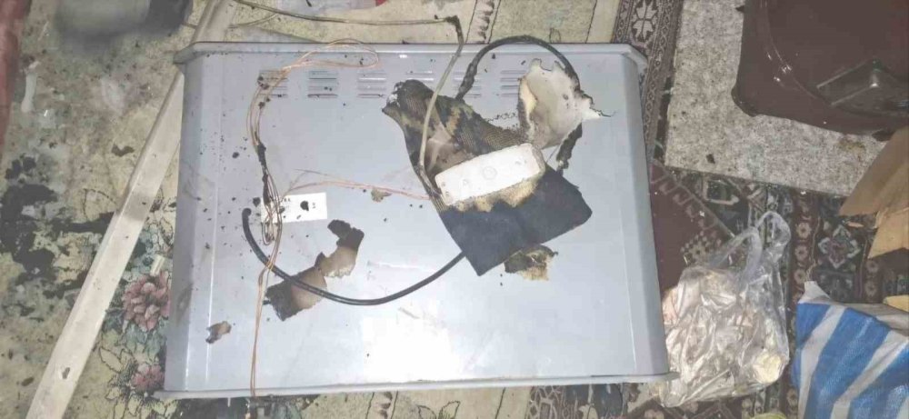 Ahşap Evde Çıkan Yangın Büyümeden Söndürüldü