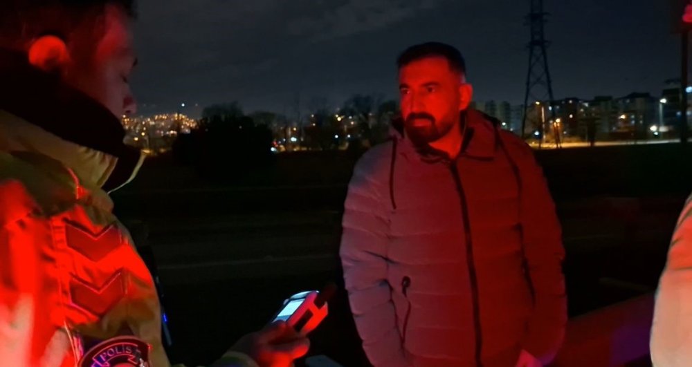 Dur İkazı Fayda Etmedi, Lastik Pes Etti