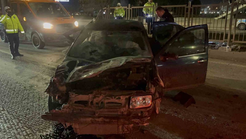 Feci Kazada 1’i Ağır 2 Kişi Yaralandı