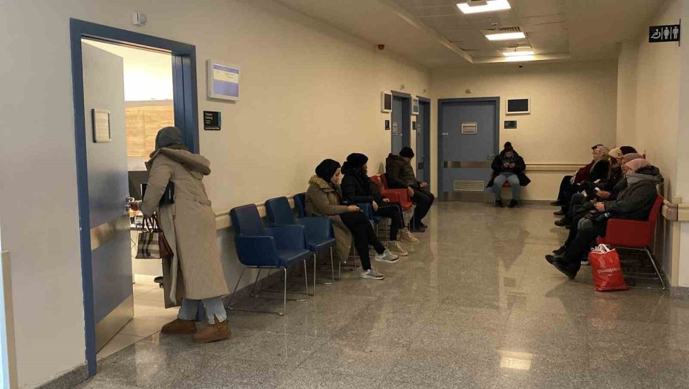 Davranışsal Bağımlılıklar Polikliniği Hizmete Başladı