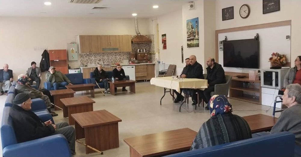 Müftülükten Huzurevine Anlamlı Ziyaret