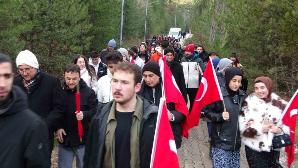 Sarıkamış Şehitleri Dualar Ve Yürüyüşle Anıldı