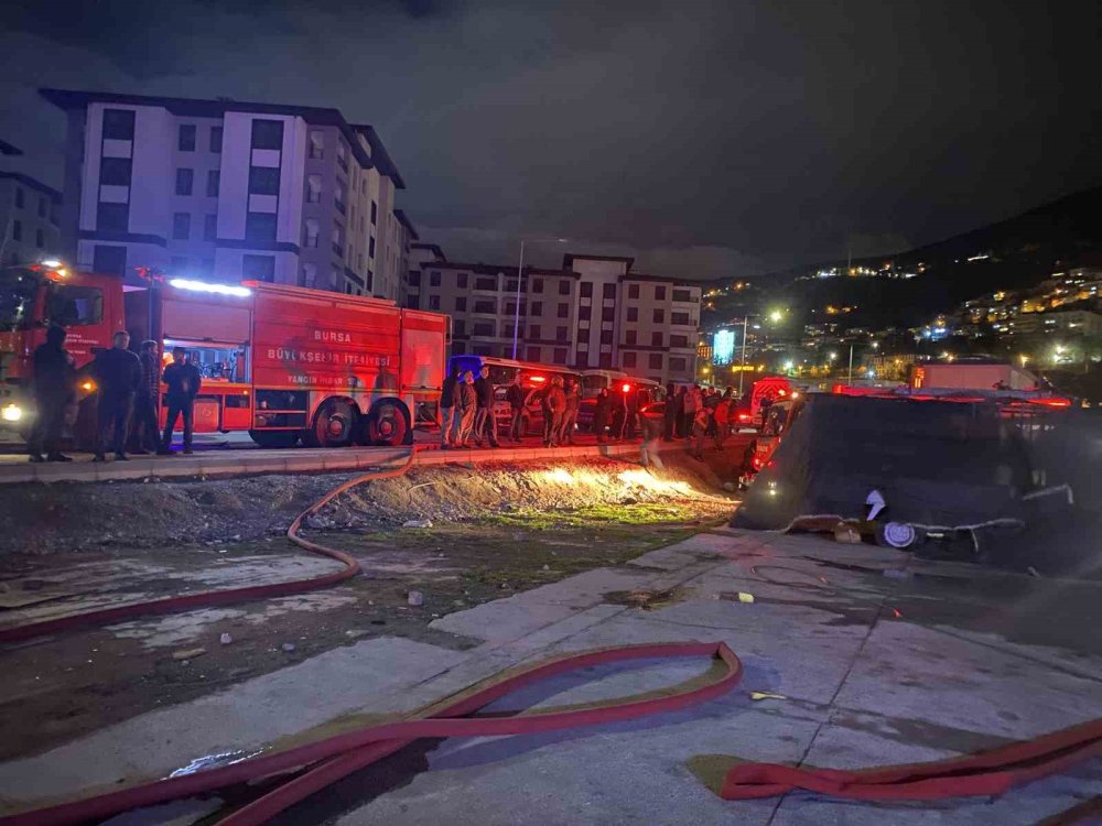 Sobadan Çıkan Yangın Evi Küle Çevirdi