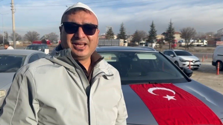 3 Motosiklet Tutkunu Esnaf Karayolu İle Umre’ye Gidiyor