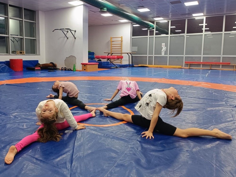 Okul Sporları Kapsamında Cimnastik Antrenmanları Sürüyor