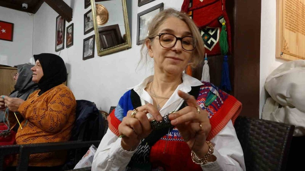 "Örgünü Al Da Gel" Etkinliği Kadınları Bir Araya Getirdi