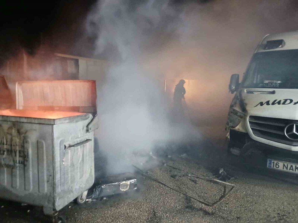 Minibüs Duraklarında Yangın Paniği