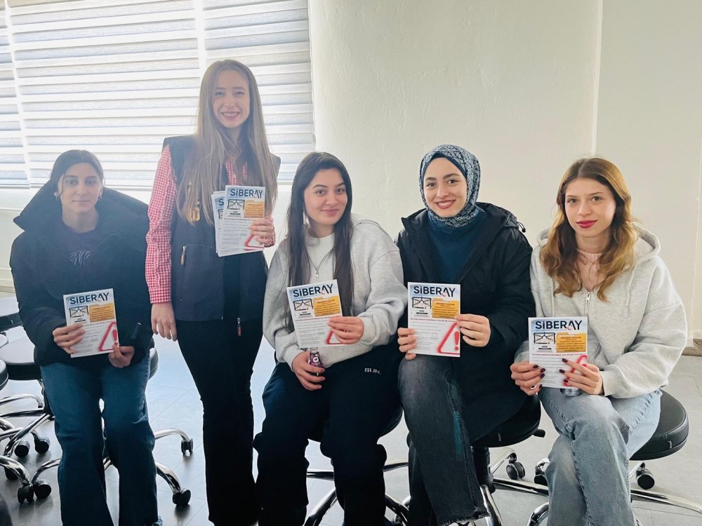 Siber Güvenlik Seminerleri Aralıksız Sürüyor