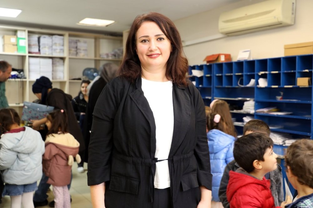 Minik Ellerden Büyük Mutluluk