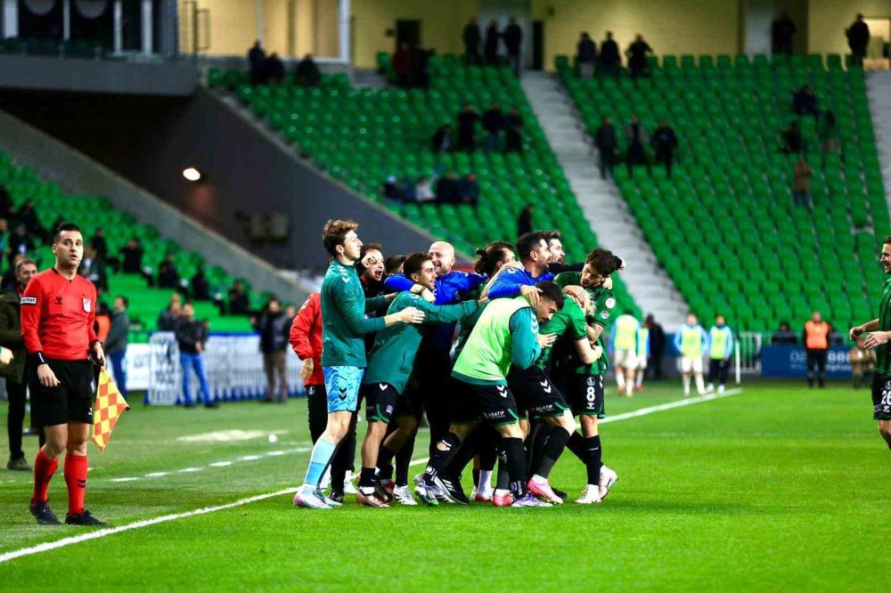 Sakaryaspor: 1 - Bandırmaspor: 1