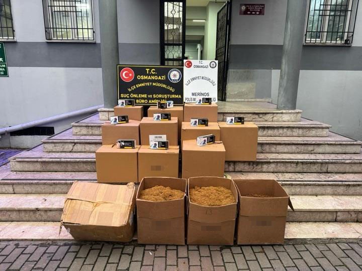87 Bin 400 Adet Kaçak Makaron Sigara Ele Geçirildi