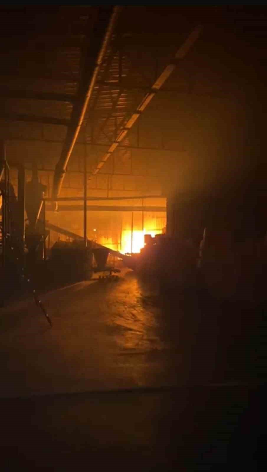 Palet Fabrikasında Yangın