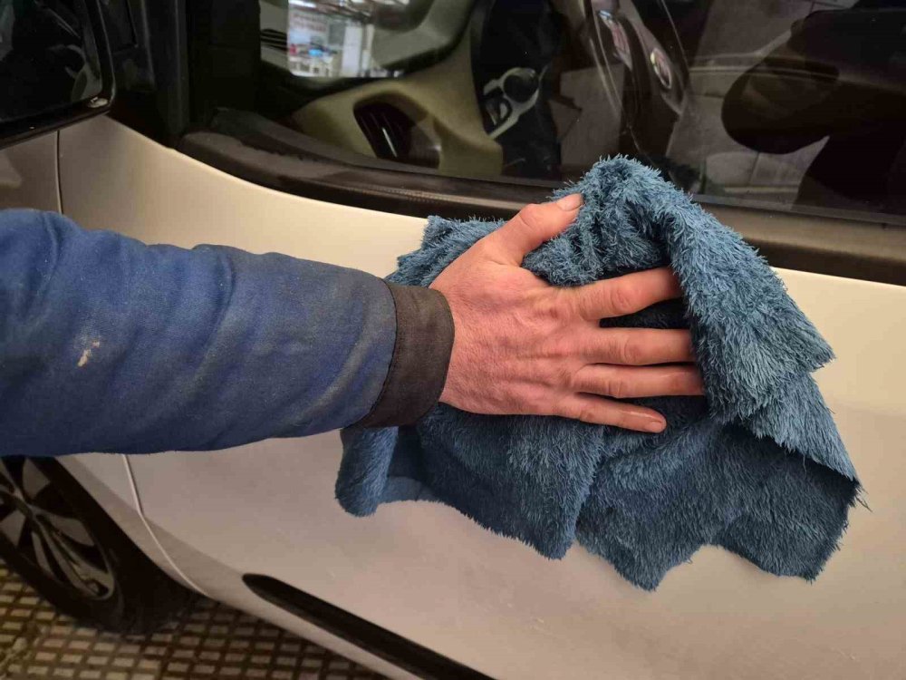 Soğuk Havalar Oto Yıkamacılarda İşleri Durdurdu